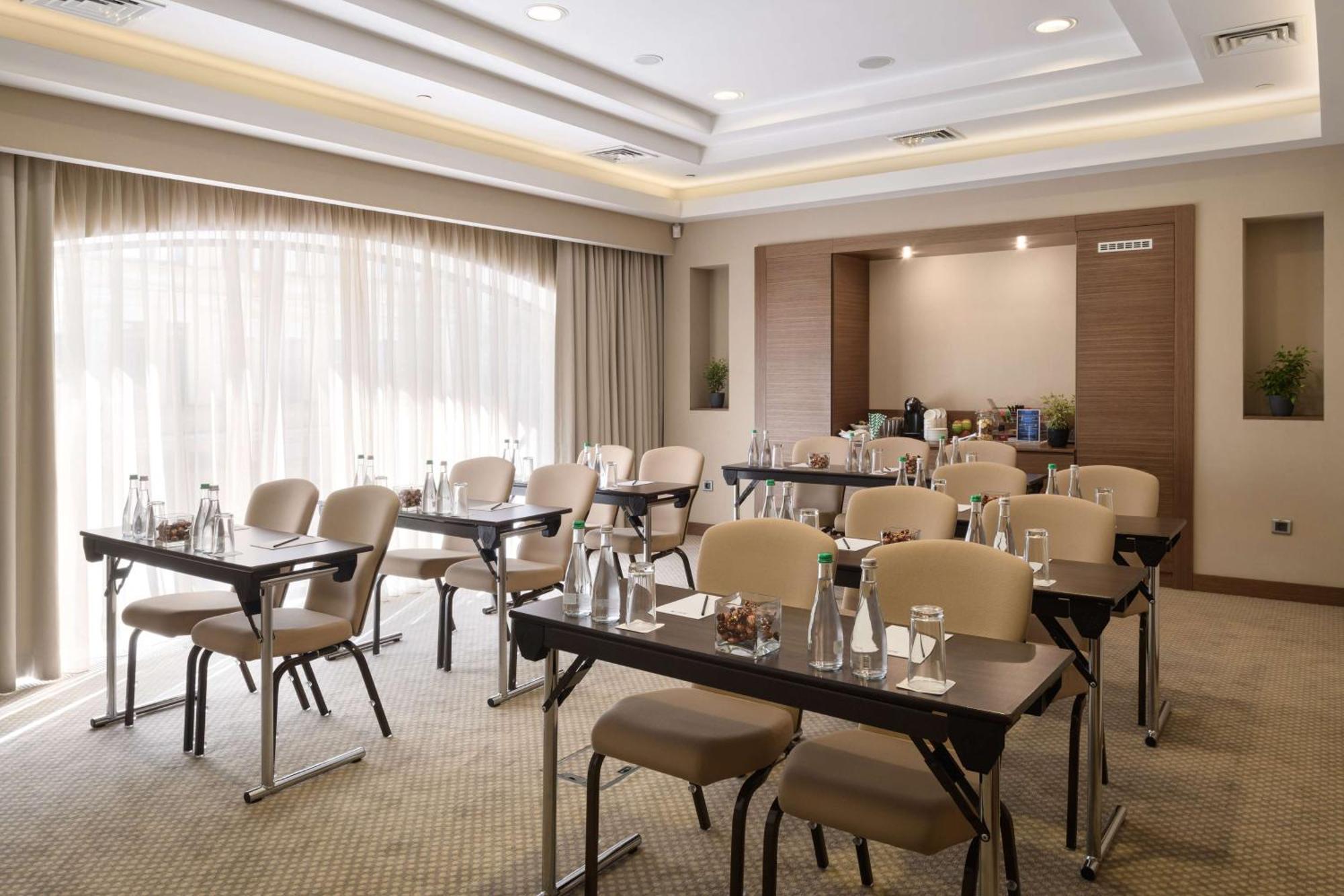 Radisson Blu Hotel, Kyiv Podil City Centre Exteriér fotografie